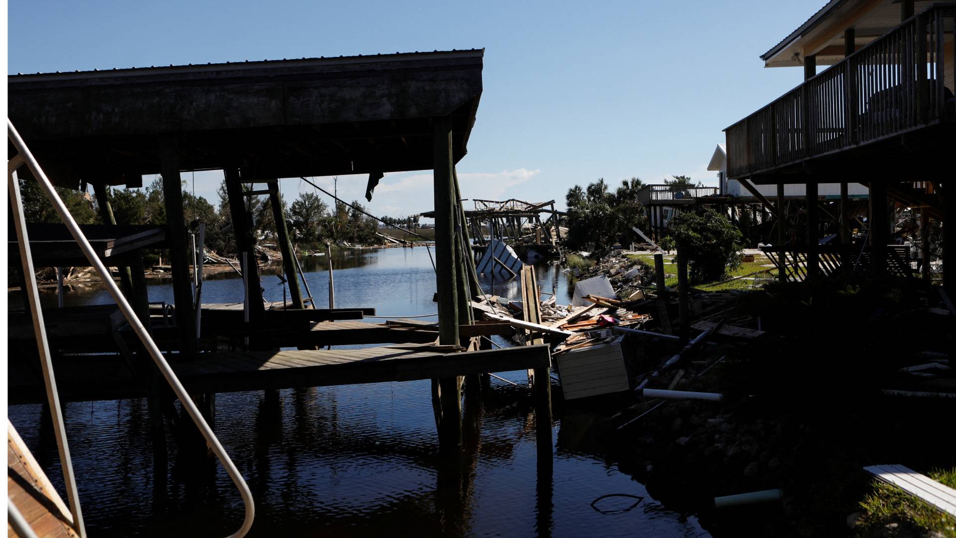 Τυφώνας «Ελένη»: Πάνω από 100 νεκροί στις ΗΠΑ – Αγωνία για αγνοούμενους-2