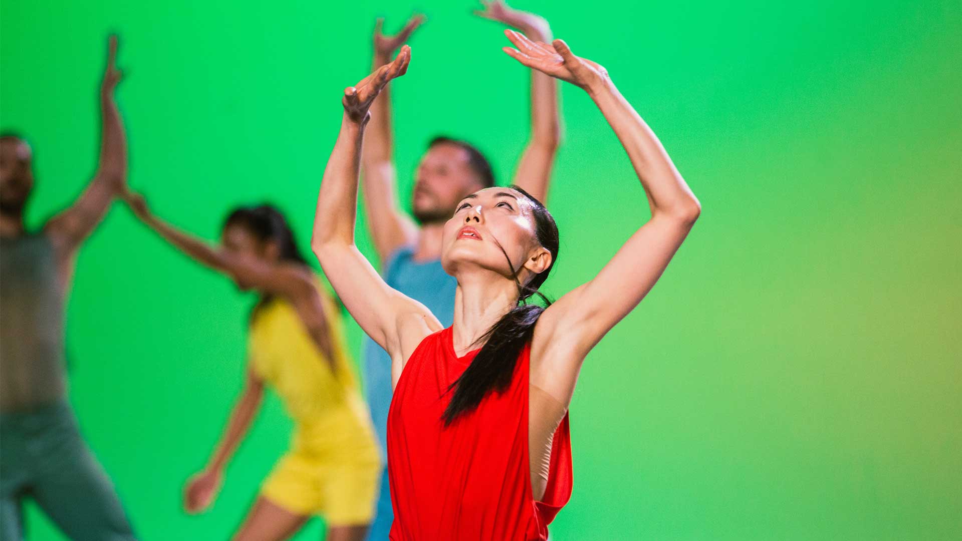 Υπάρχει απόλυτη δημοκρατία στον χορό;-3