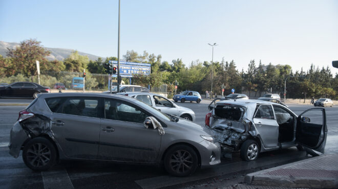 καραμπόλα-τεσσάρων-ιχ-στη-μεσογείων-563210095