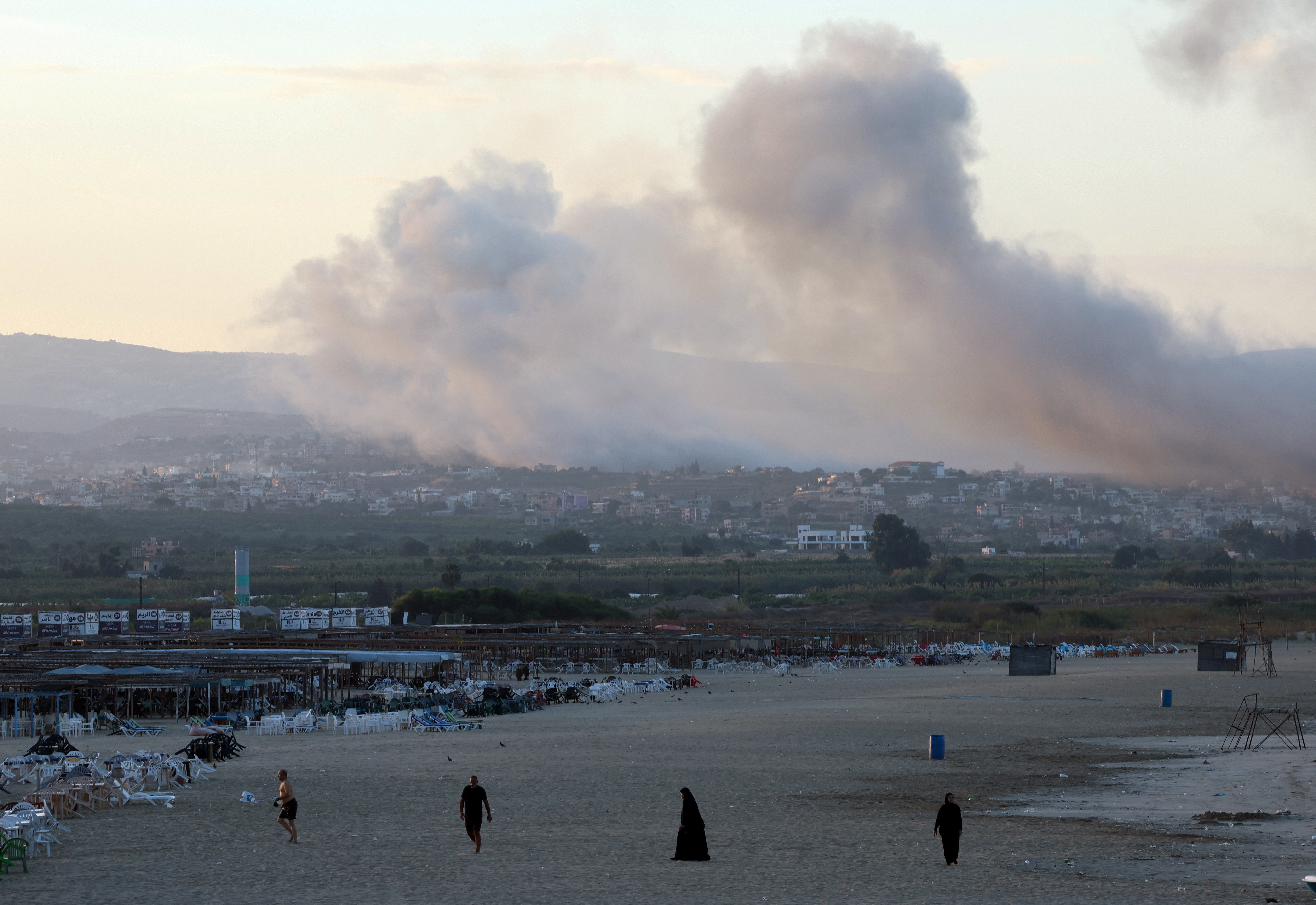 Κύματα ισραηλινών επιθέσεων στον νότιο Λίβανο με 100 νεκρούς και 400 τραυματίες-2