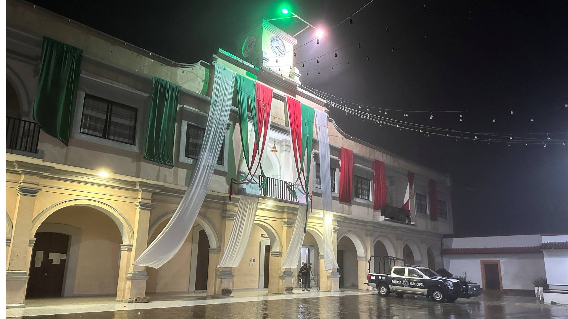 Μεξικό: Δύο νεκροί από το πέρασμα του τυφώνα «Τζον» από τις ακτές του Ειρηνικού-2