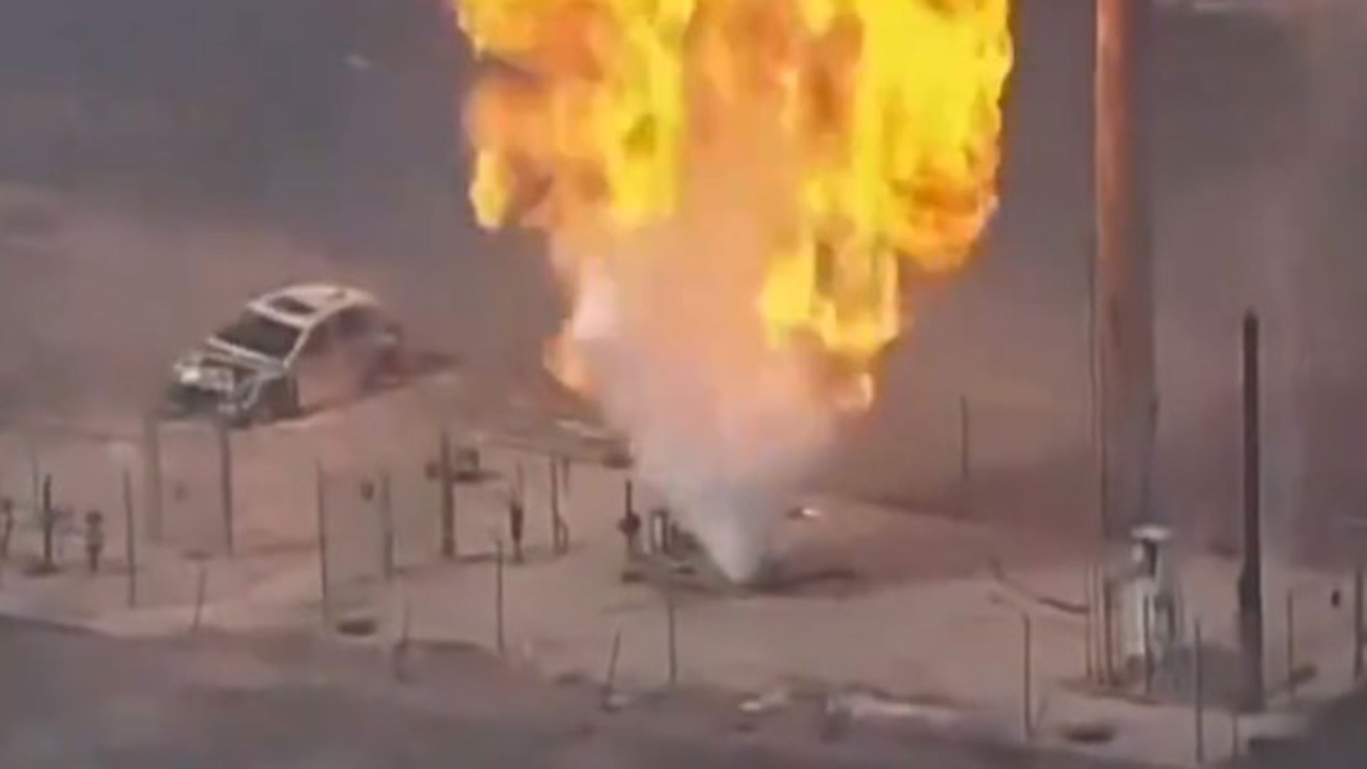 ΗΠΑ: Μεγάλη πυρκαγιά σε αγωγό κοντά στο Χιούστον – Εκκενώσεις περιοχών-1