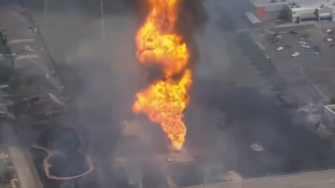 ηπα-μεγάλη-πυρκαγιά-σε-αγωγό-κοντά-στο-563223166