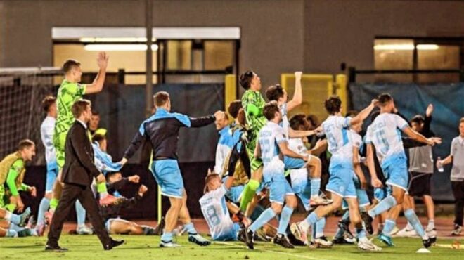 νίκολα-σένσολι-ο-εθνικός-ήρωας-των-φτω-563206576