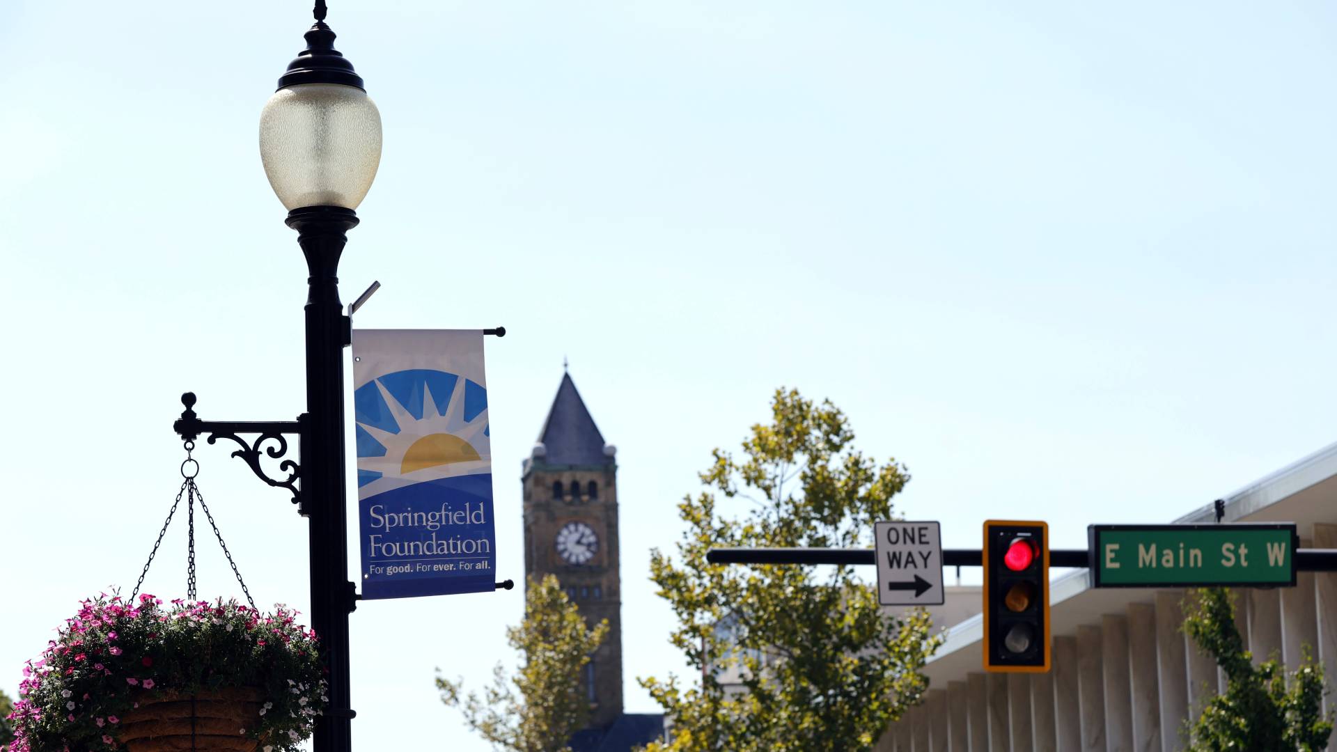 ΗΠΑ: Εκκληση Μπάιντεν να σταματήσουν οι επιθέσεις εναντίον Αϊτινών – Εκκενώθηκαν σχολεία στο Σπρίνγκφιλντ-1