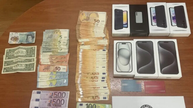 χαλάνδρι-ιδιοκτήτης-καταστήματος-ηλ-563216986