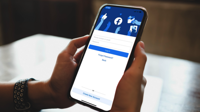 μπλακ-άουτ-στο-facebook-προβλήματα-και-στ-563271781