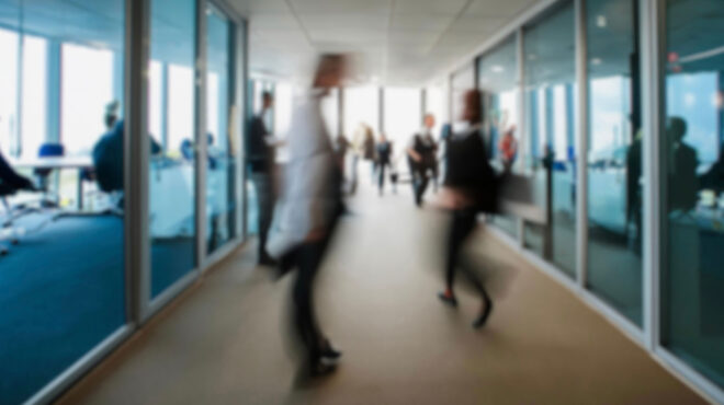 οι-30-περιζήτητες-ειδικότητες-στην-αγορ-563253541