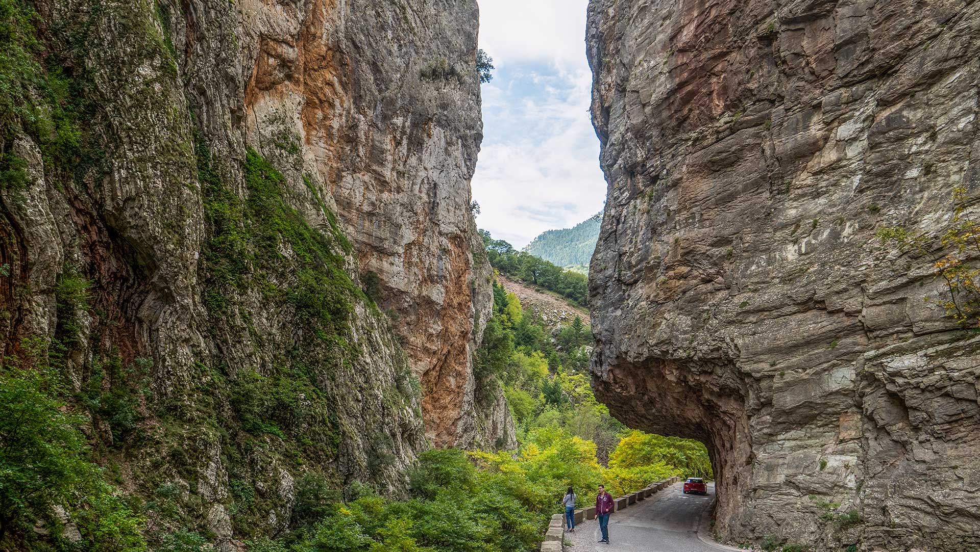 Τρεις εκδρομές για την 28η Οκτωβρίου
-3