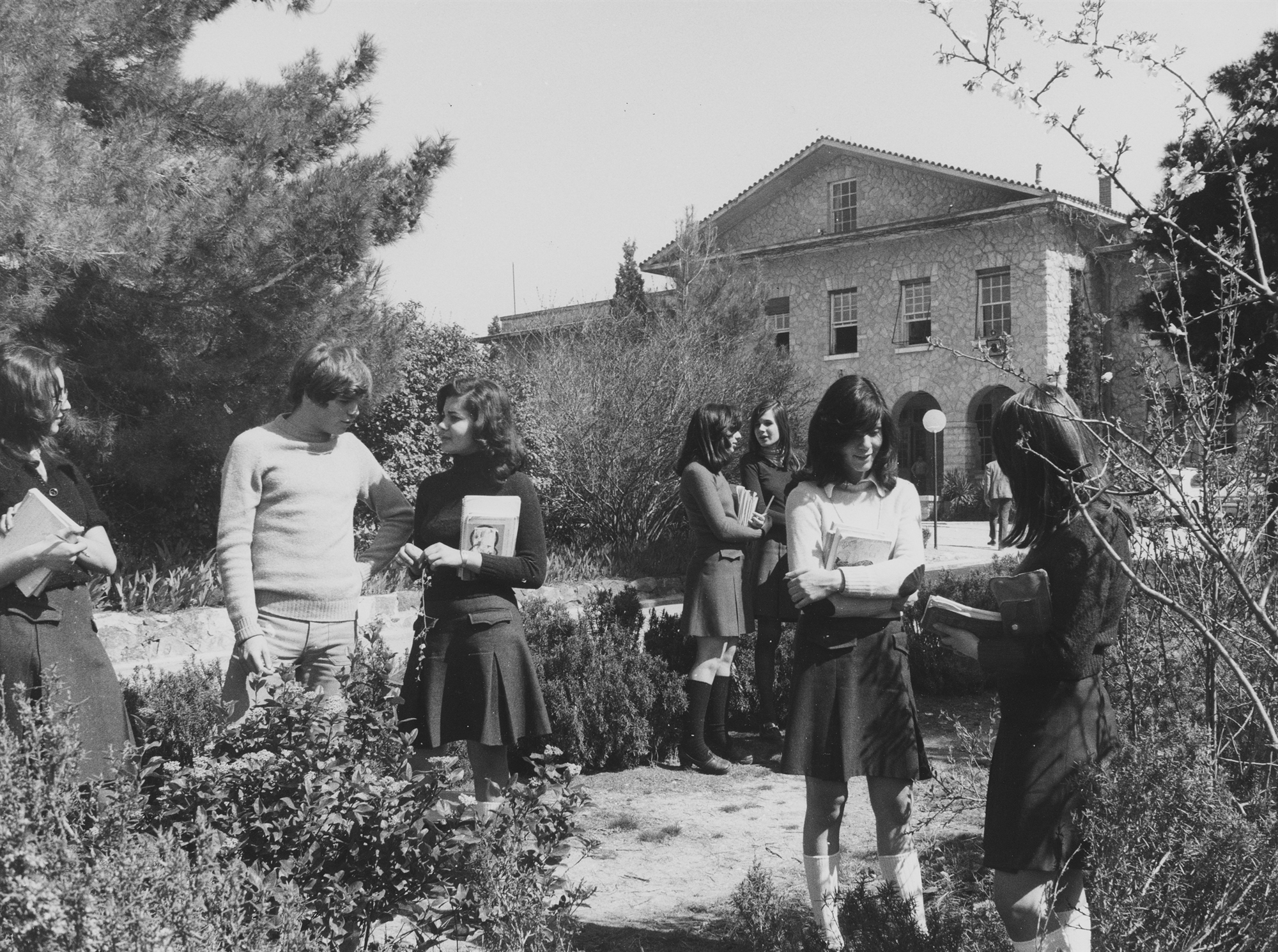 Ενας αιώνας γνώσης και προσφοράς-3