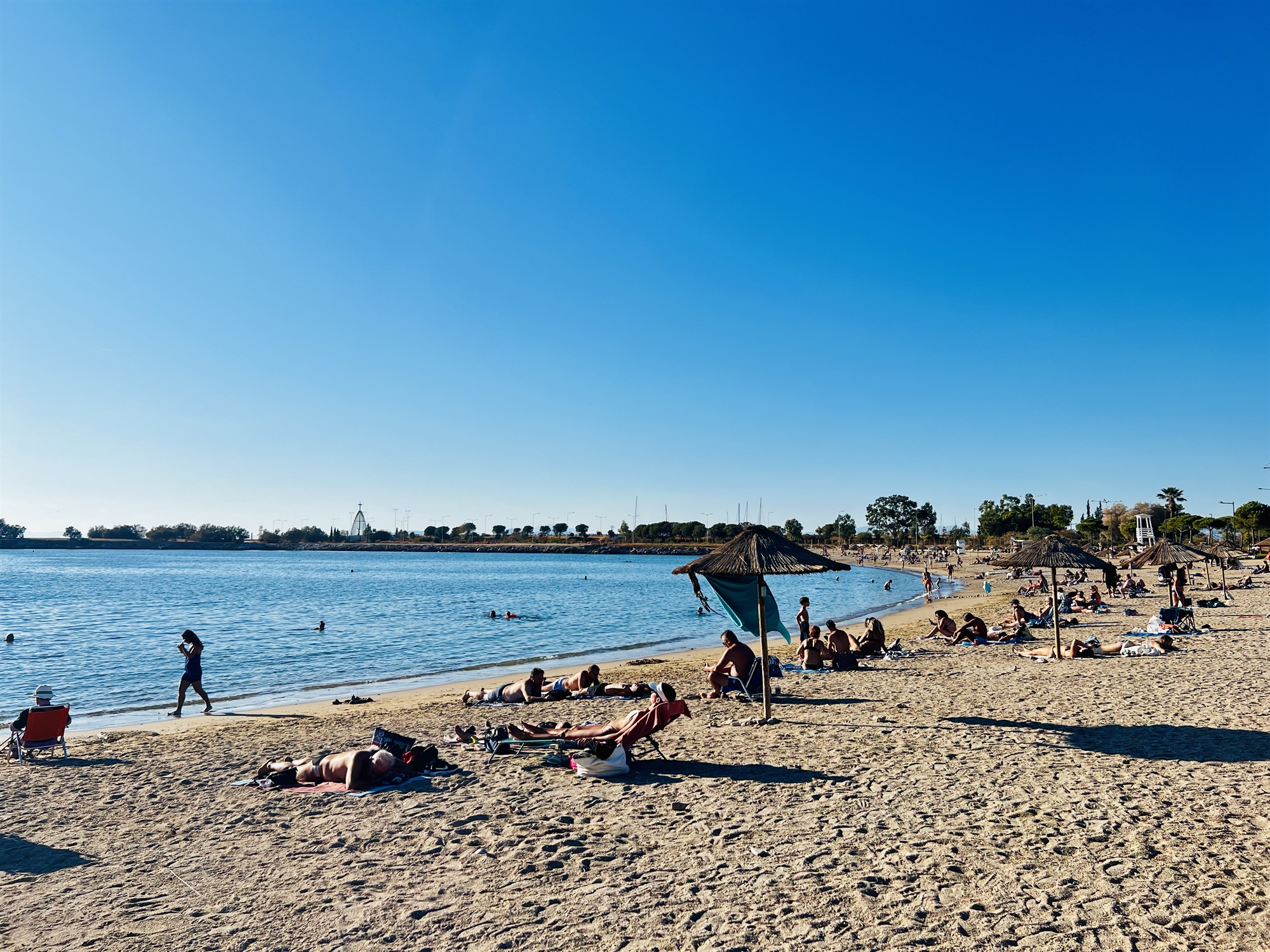 Το βαθύ, ατελείωτο καλοκαίρι και οι οιωνοί για έναν εξίσου άνυδρο Νοέμβριο-2