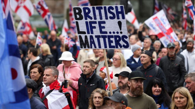 τόμι-ρόμπινσον-στη-φυλακή-ο-ακροδεξιό-563293588