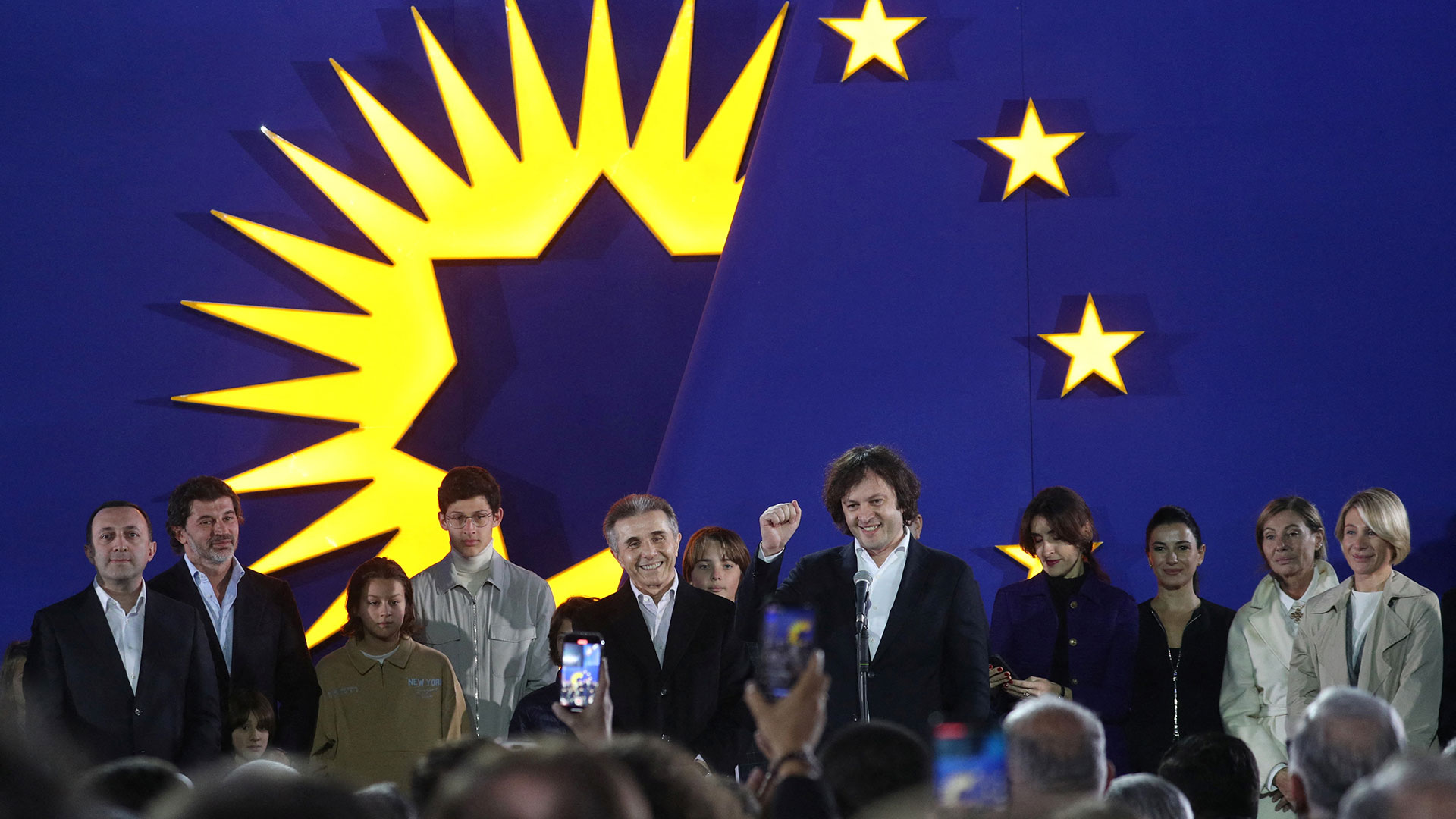 Εκλογική Επιτροπή: Το Γεωργιανό Oνειρο κερδίζει τις εκλογές με 53%-1