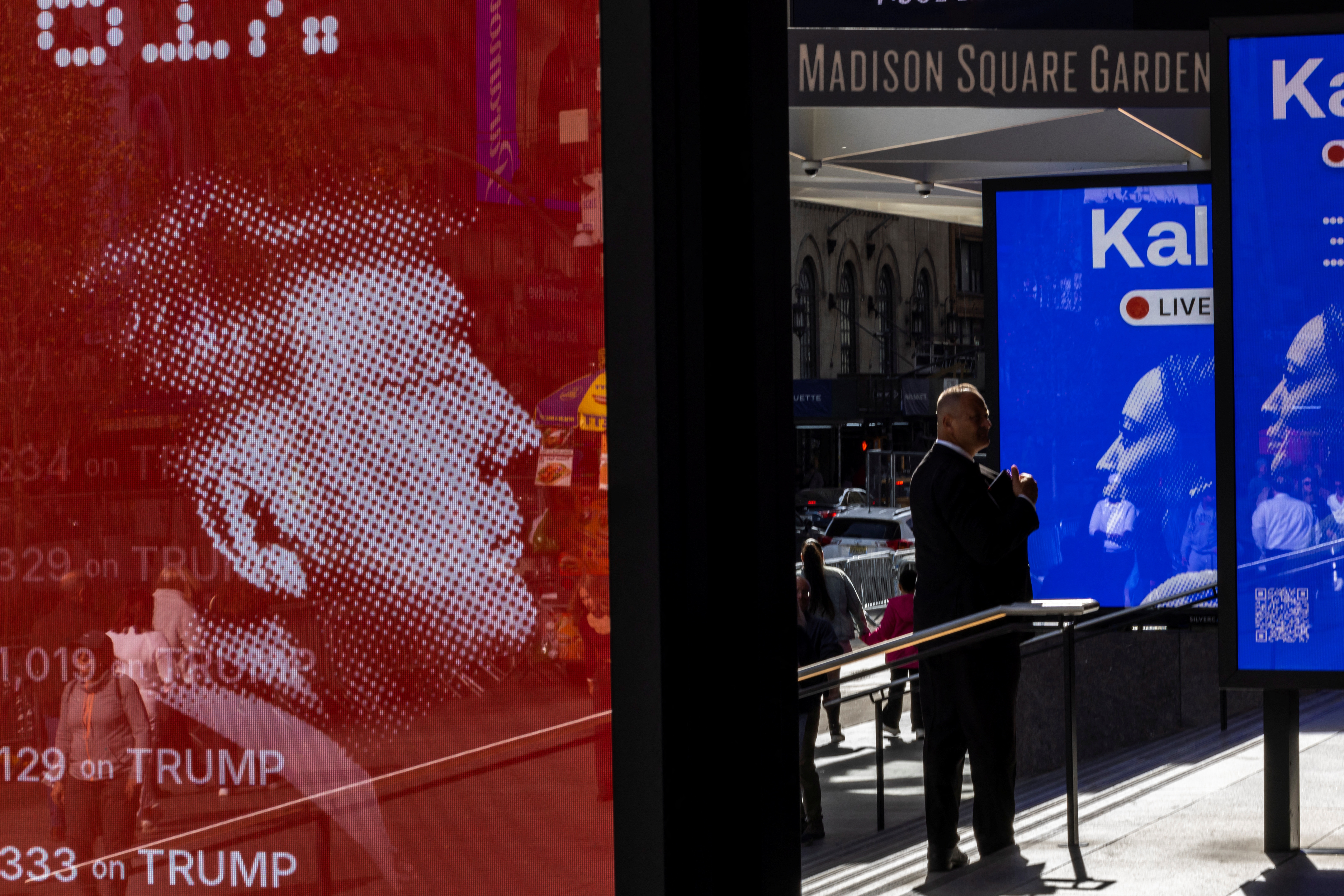 Politico: Γιατί κάποιοι στην Ε.Ε. θέλουν «σιωπηλά» τον Τραμπ-2