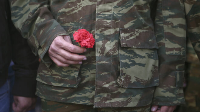 πειθαρχικός-έλεγχος-σε-τρεις-στρατευ-563263183