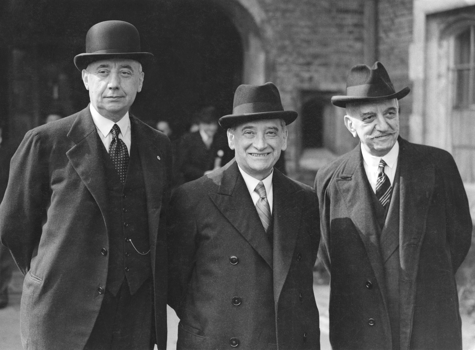 Αλέξανδρος Σακελλαρίου – Από τα κινήματα του Μεσοπολέμου στον ναυτικό αγώνα κατά τον Β’ Παγκόσμιο Πόλεμο-14