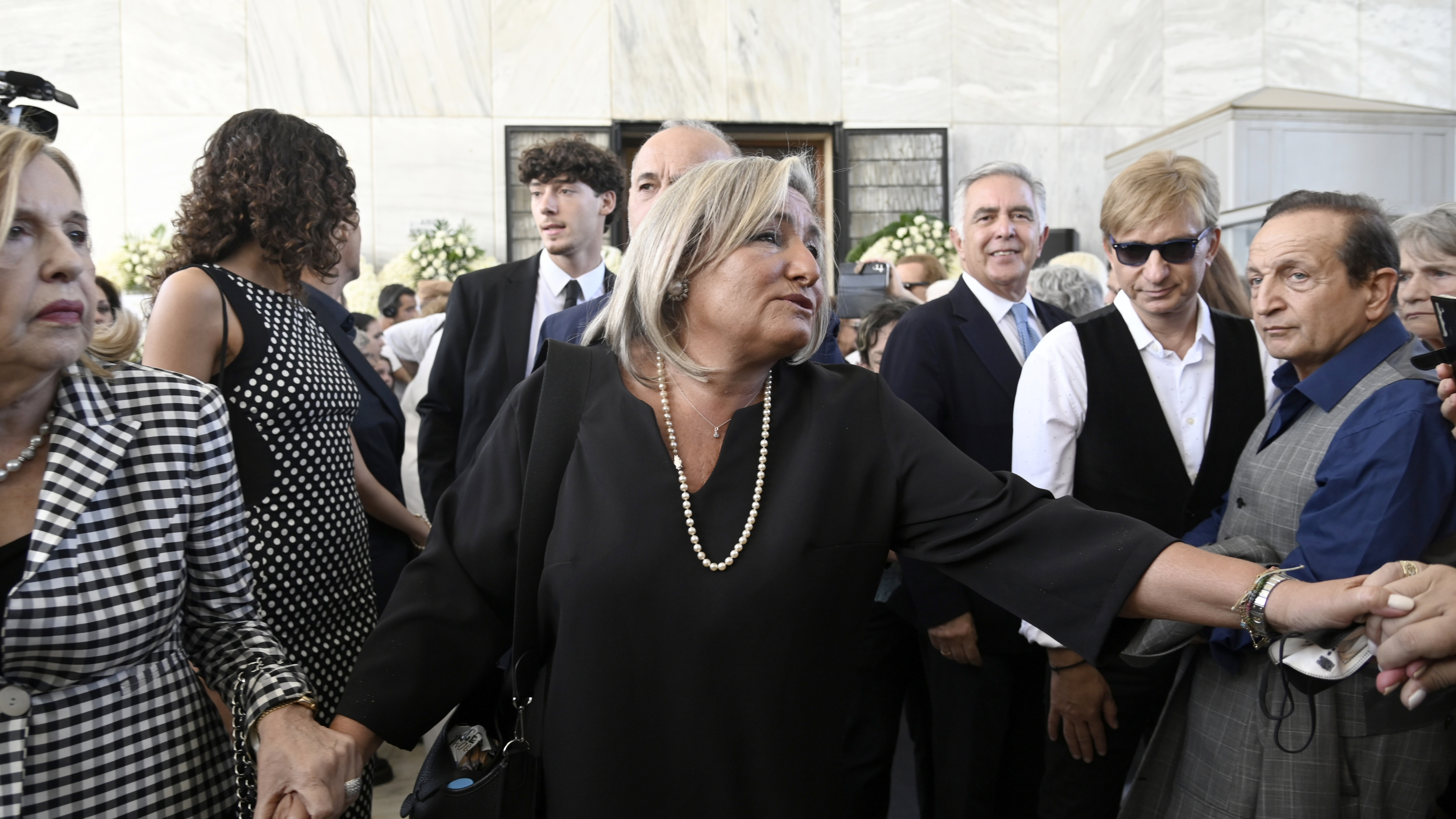 Το τελευταίο αντίο στον Μίμη Πλέσσα-9