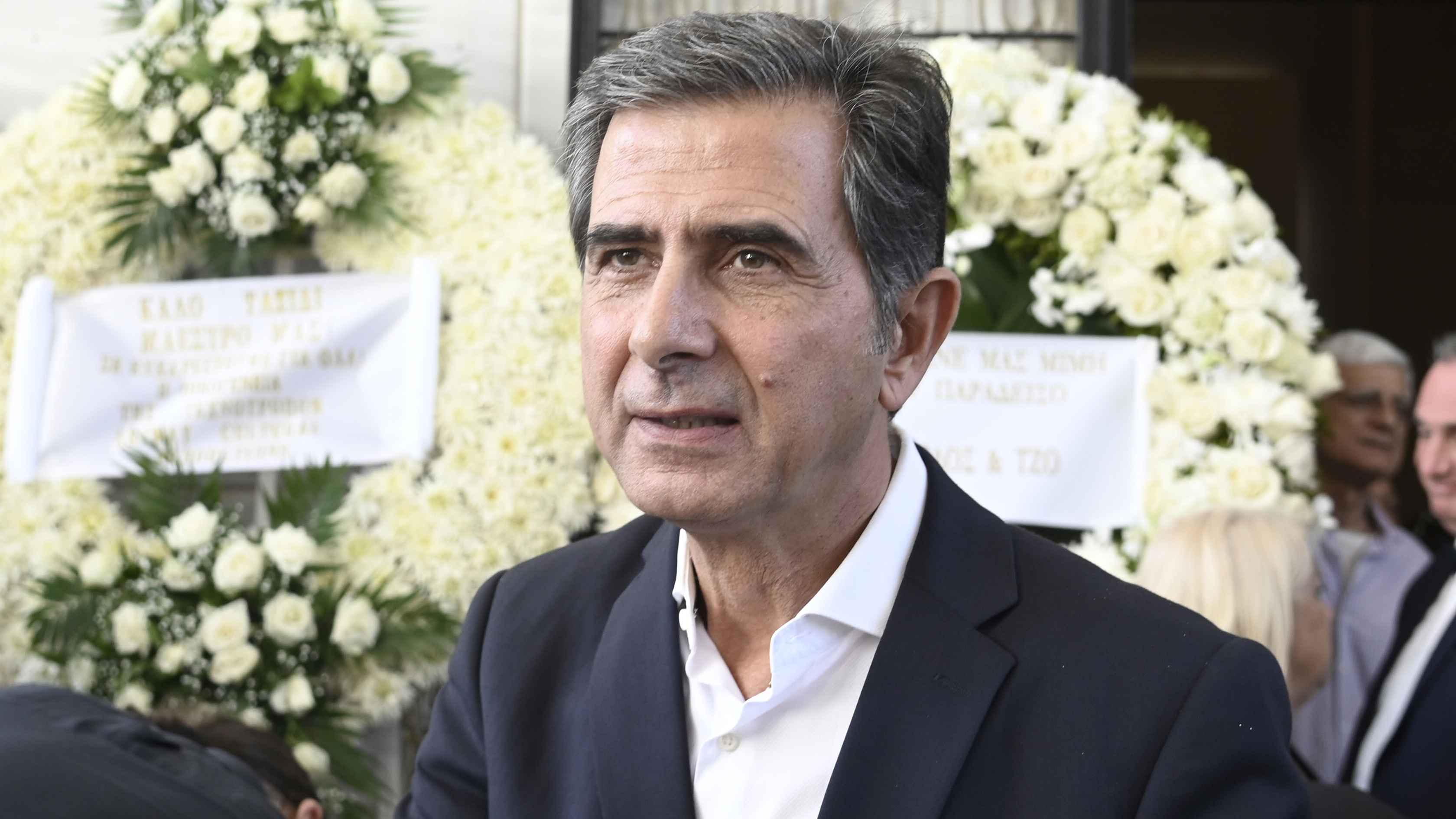 Το τελευταίο αντίο στον Μίμη Πλέσσα-11