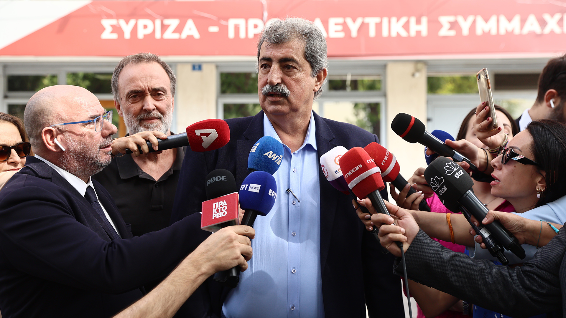 Κασσελάκης: Δεν θα ταλαιπωρήσω τον ΣΥΡΙΖΑ νομικά – Να γίνει έρευνα από το κόμμα για τη διαρροή του «πόθεν έσχες»-1