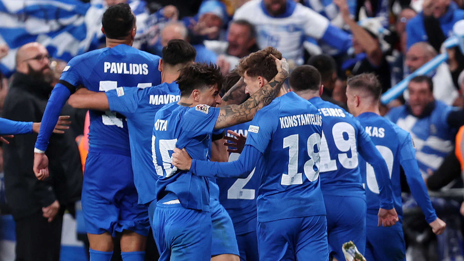 Η Ελλάδα άλωσε το Γουέμπλεϊ – Ιστορική νίκη αφιερωμένη στον Μπάλντοκ-13