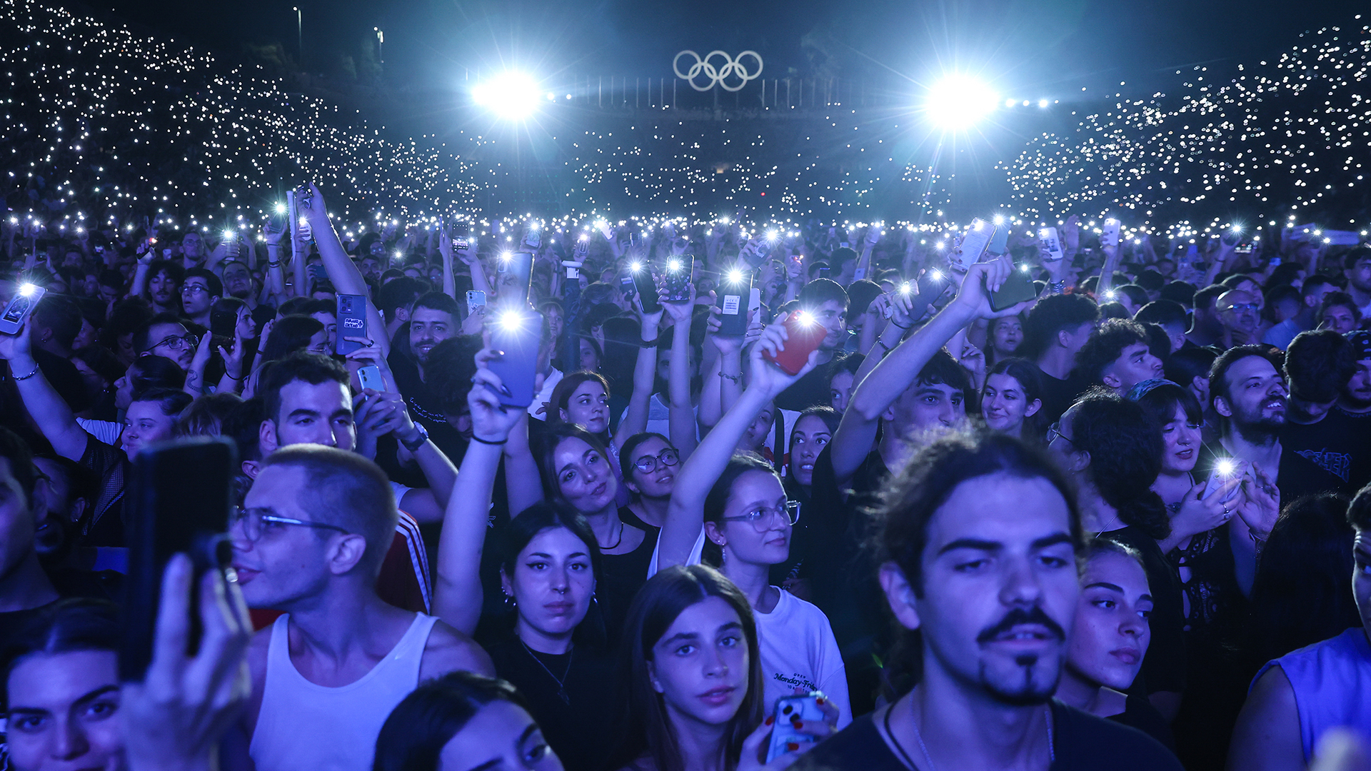 Ενα τραγούδι για τα Τέμπη-2