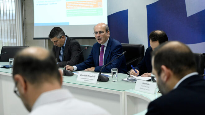 οι-4-αλλαγές-στη-φορολογία-αφορολόγητα-563272933