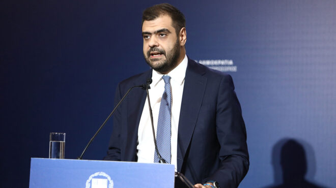 π-μαρινάκης-ο-πρωθυπουργός-επιλέγει-μ-563288881