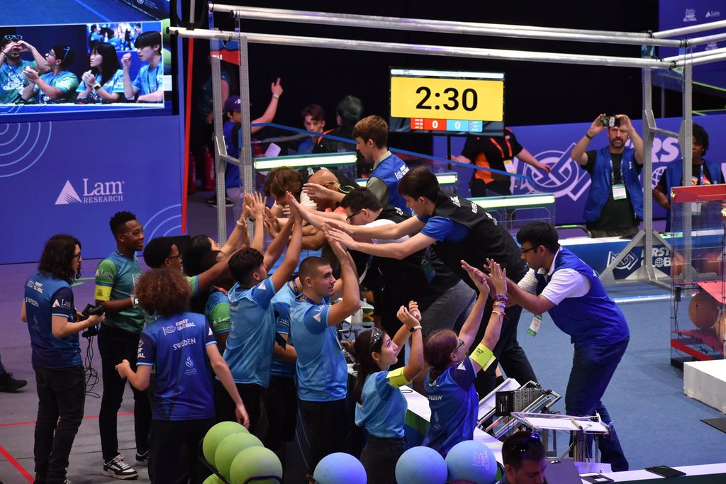 Εθνική Ομάδα Ρομποτικής: Από μικροκατασκευές στο σχολείο, τέταρτοι καλύτεροι στον κόσμο-7