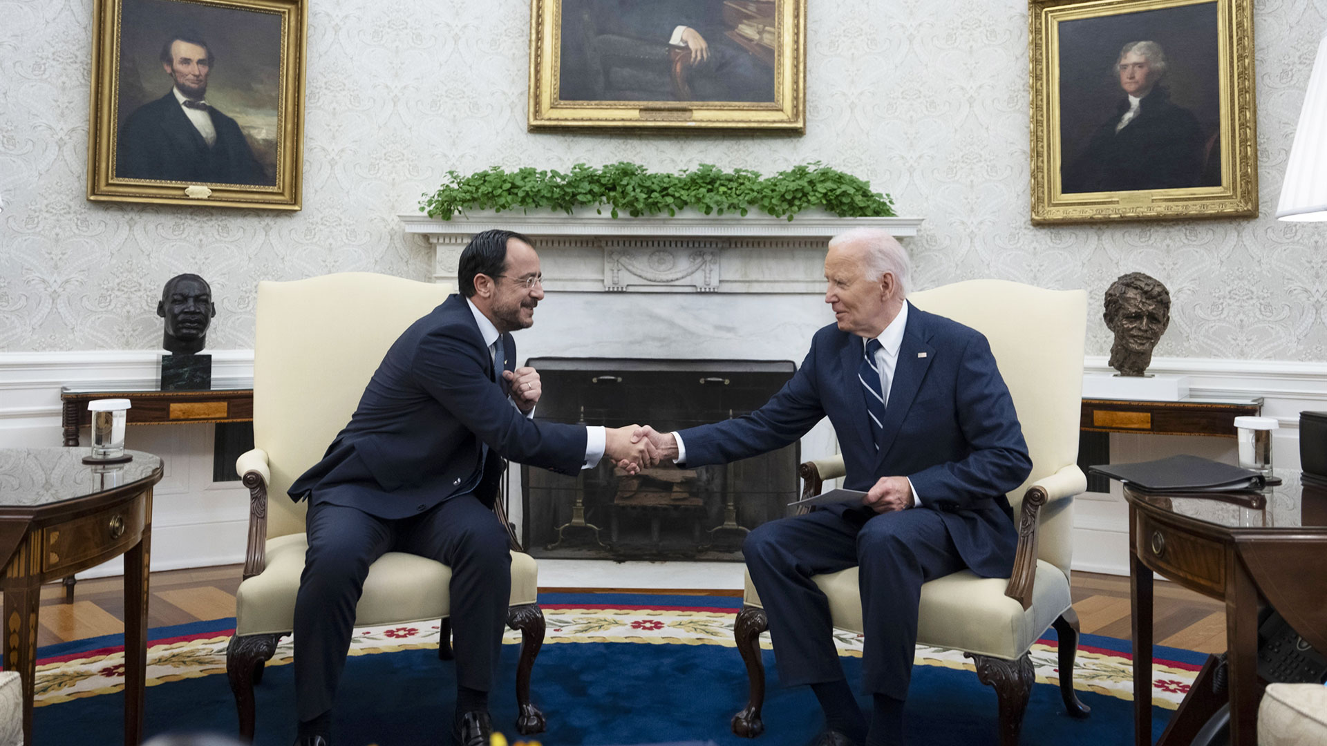 Ξεκάθαρο μήνυμα Μπάιντεν για το Κυπριακό-1