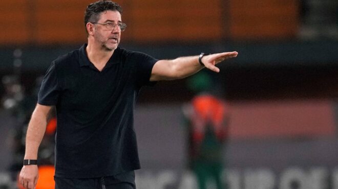 ο-ρουί-βιτόρια-παλεύει-για-να-τιμάει-το-563298889