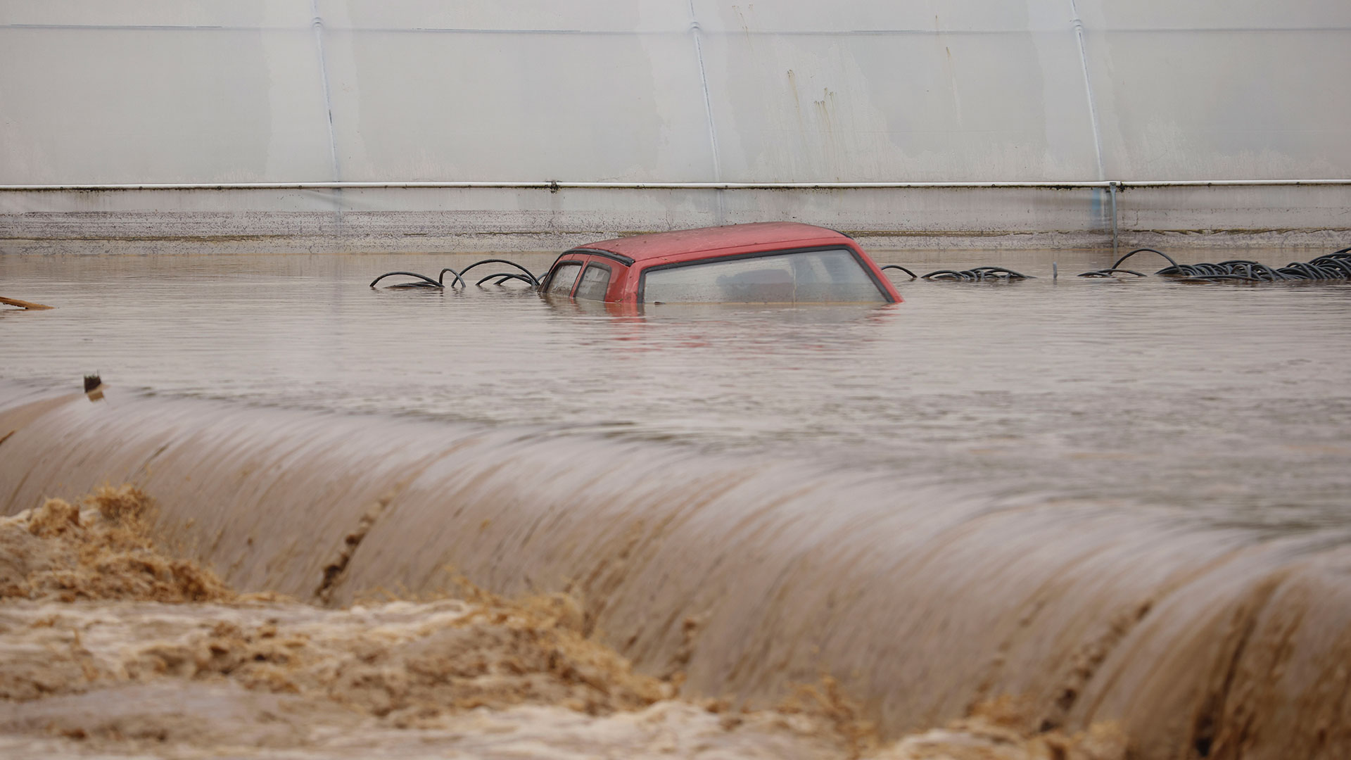 Πλημμύρες και κατολισθήσεις στη Βοσνία – Τουλάχιστον 16 νεκροί-4