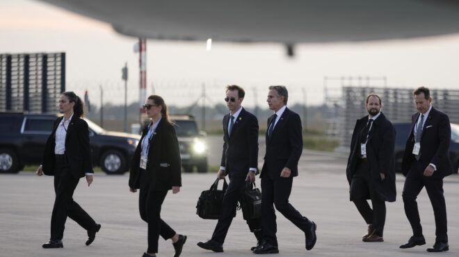 ο-μπλίνκεν-ξανά-στη-μέση-ανατολή-με-βαρ-563283211