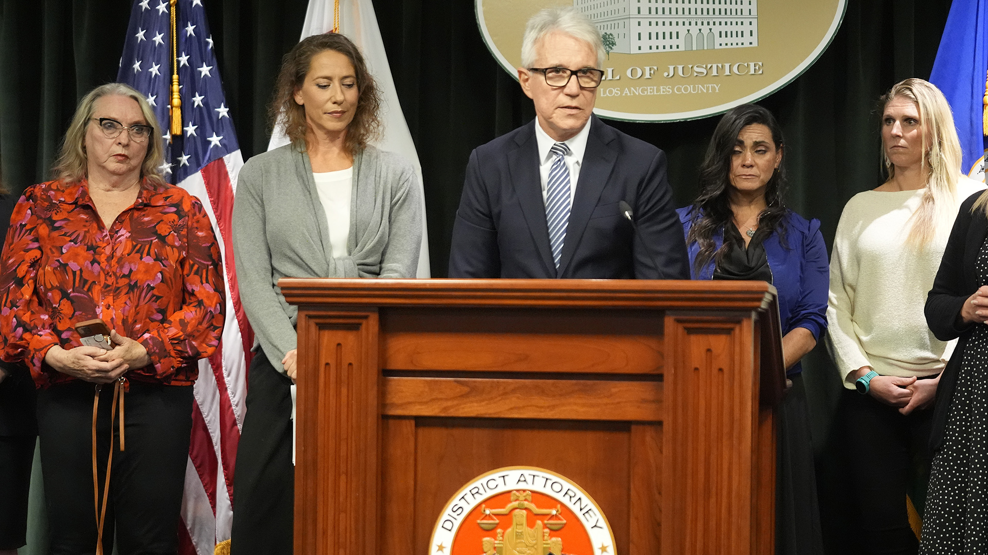 Υπόθεση αδελφών Μενέντεζ: Ο εισαγγελέας προτείνει την αποφυλάκισή τους-1