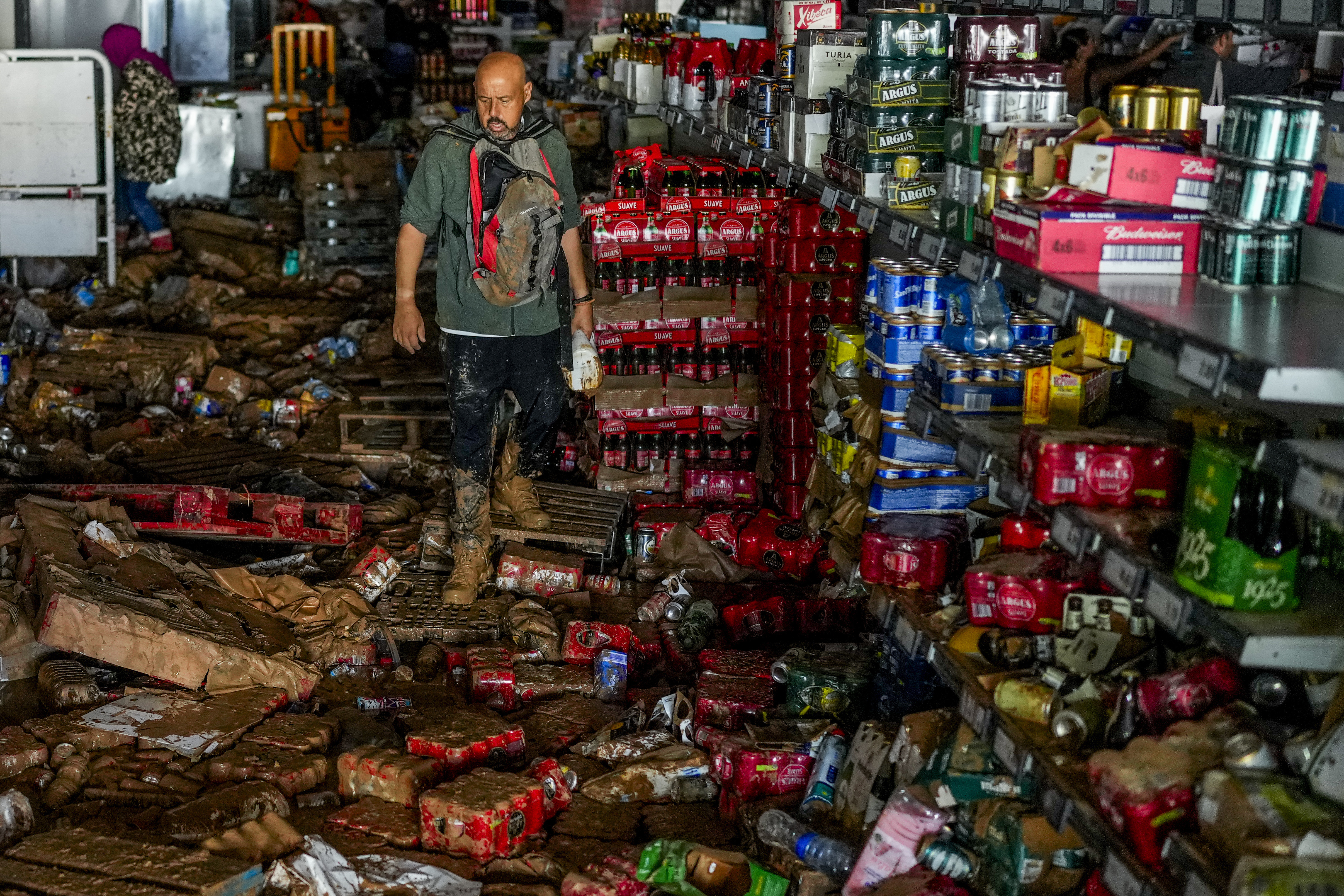 Οι 72 ώρες που βύθισαν τη Βαλένθια-1