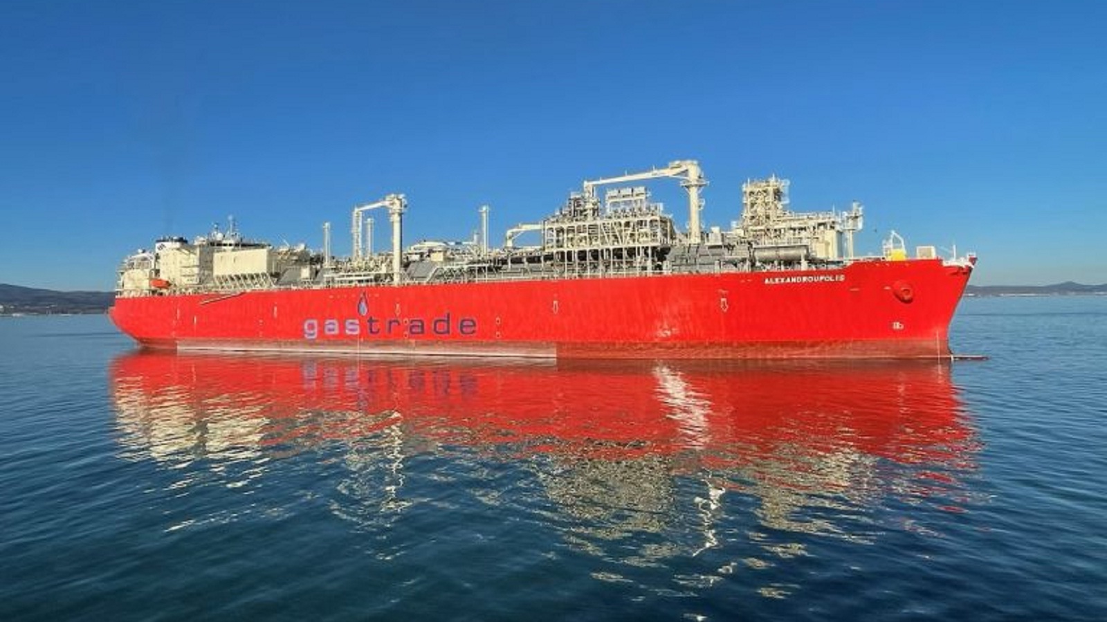 Αλεξανδρούπολη: Αρχίζει σήμερα την εμπορική λειτουργία του ο τερματικός σταθμός LNG-1