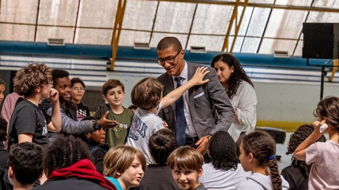 καρίμ-μπουαμράν-είναι-ο-ομπάμα-του-ση-563254867