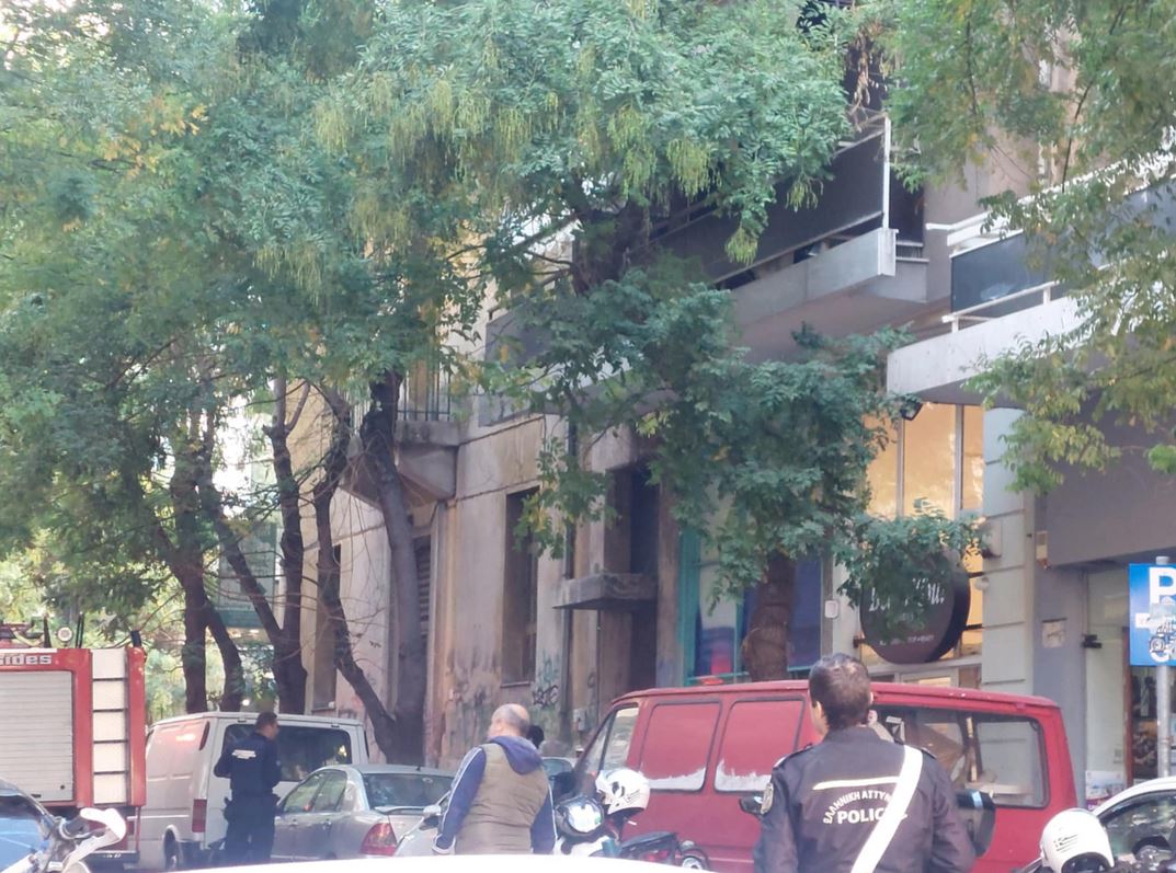 Αμπελόκηποι: Εκρηξη σε διαμέρισμα – Ενας νεκρός, μια τραυματίας-6