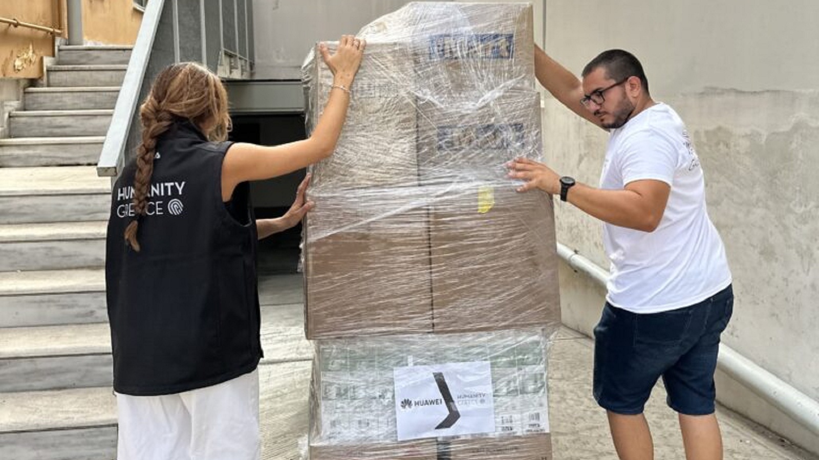 Huawei και Humanity Greece υπέρ των πυροπλήκτων του Δήμου Πεντέλης-1