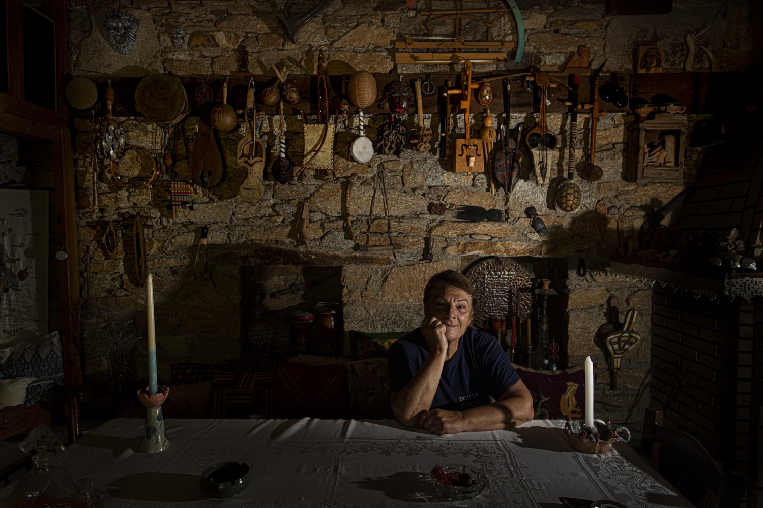 «Είδε τόσο αίμα που τυφλώθηκε»: Ανθρωπογραφίες ενός Αιγαίου που χάνεται-6