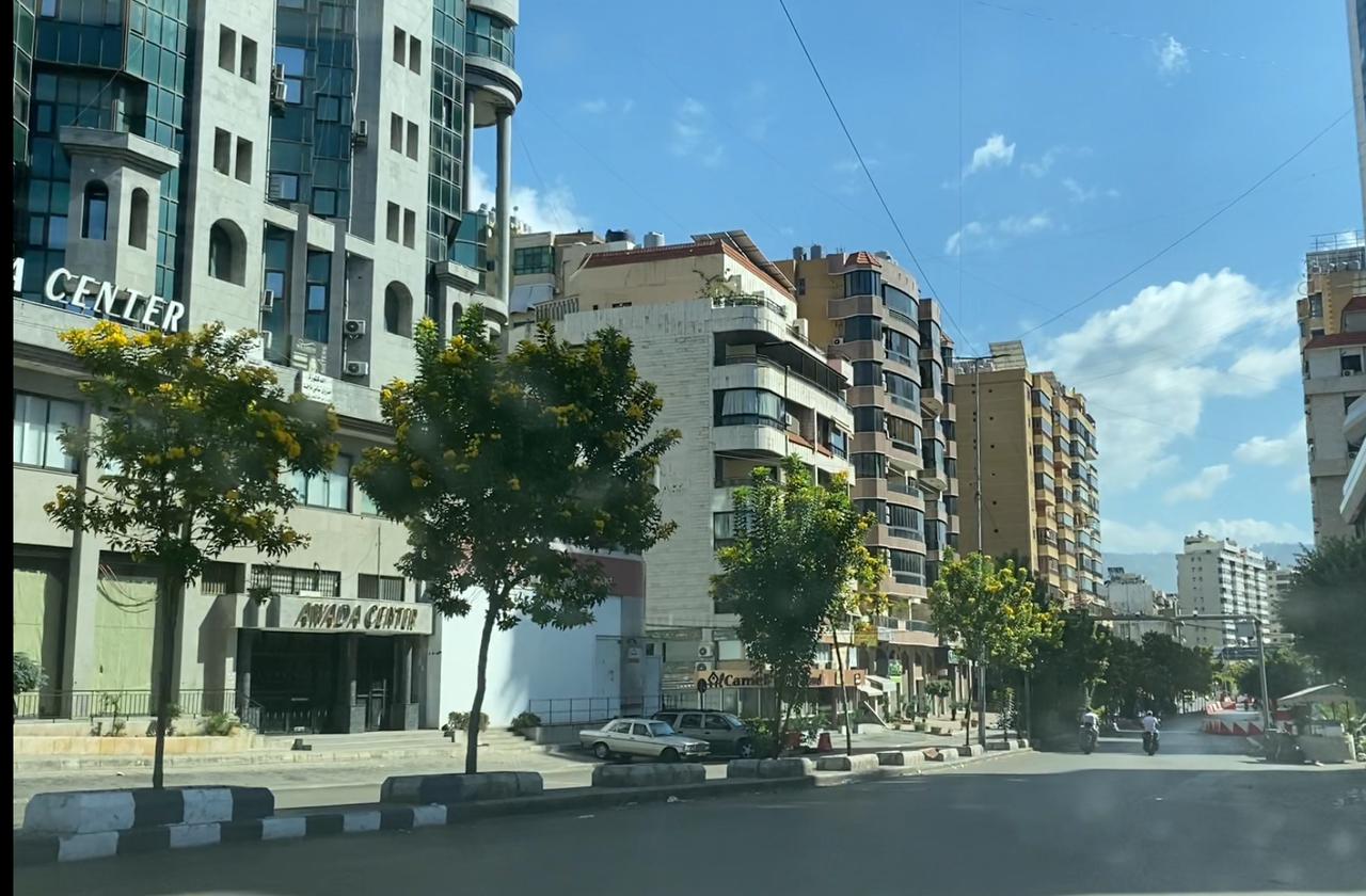 H «Κ» στην Νταχίγια: Εκρήξεις, συνθήματα και σίσα-4