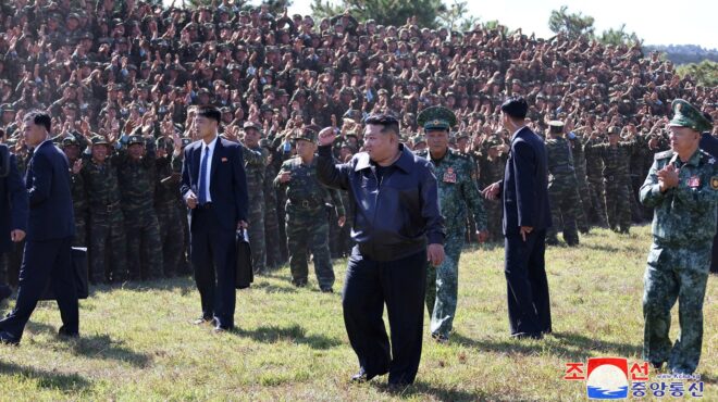 β-κορέα-ο-κιμ-θα-το-πατήσει-χωρίς-διστ-563254375