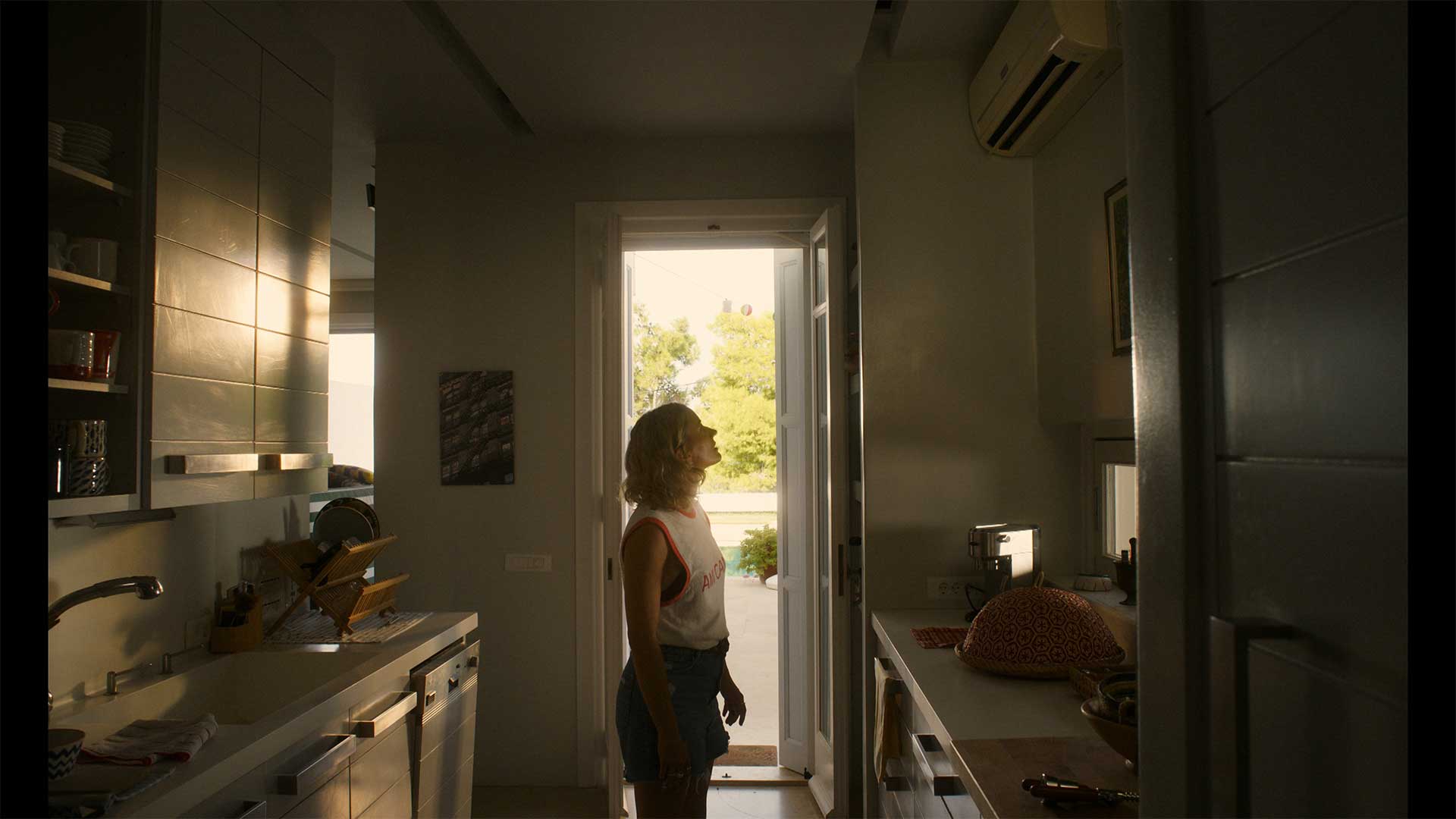 Πώς είναι να γυρίζεις μια ταινία για το σπίτι σου;-1