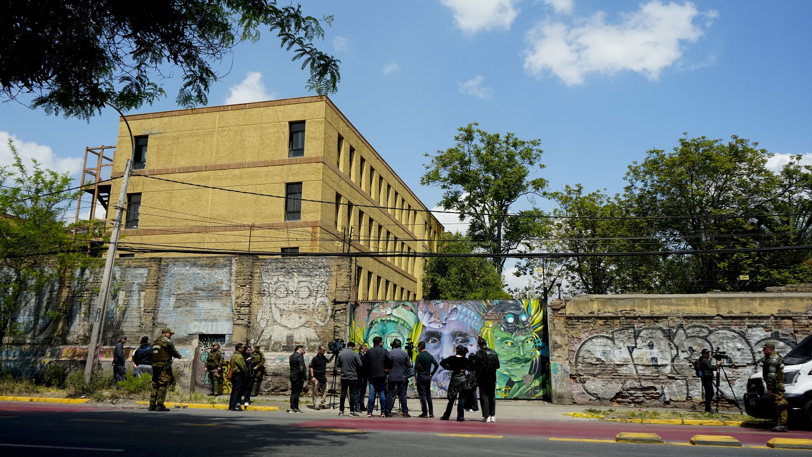 Χιλή: Πάνω από 30 μαθητές τραυματίστηκαν φτιάχνοντας μολότοφ στο σχολείο τους-2