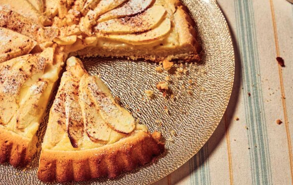 τάρτα-μήλου-με-κρέμα-563263384