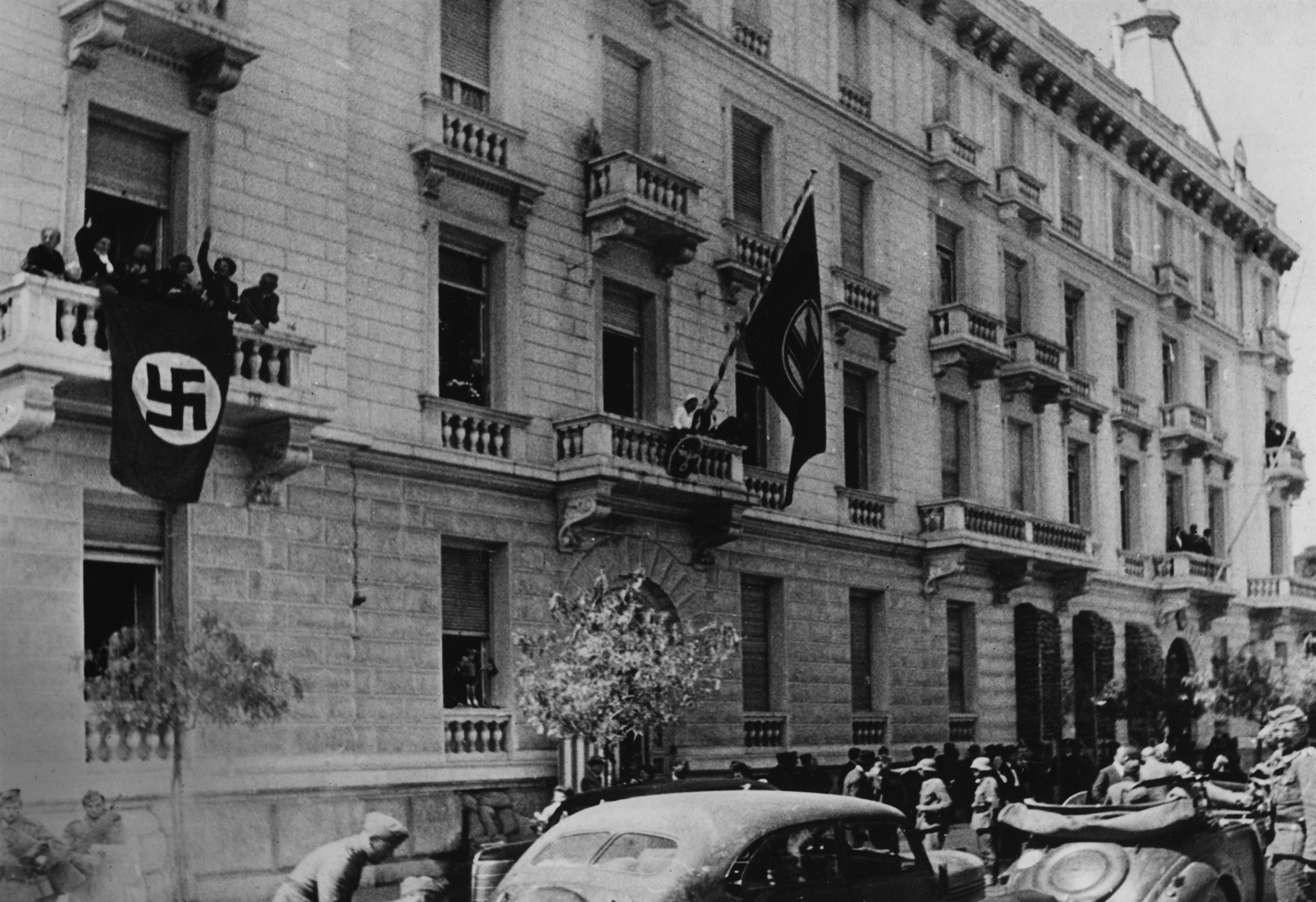 Χαράλαμπος Κατσιμήτρος – Ο πρόμαχος της Ηπείρου στο Επος του 1940-12