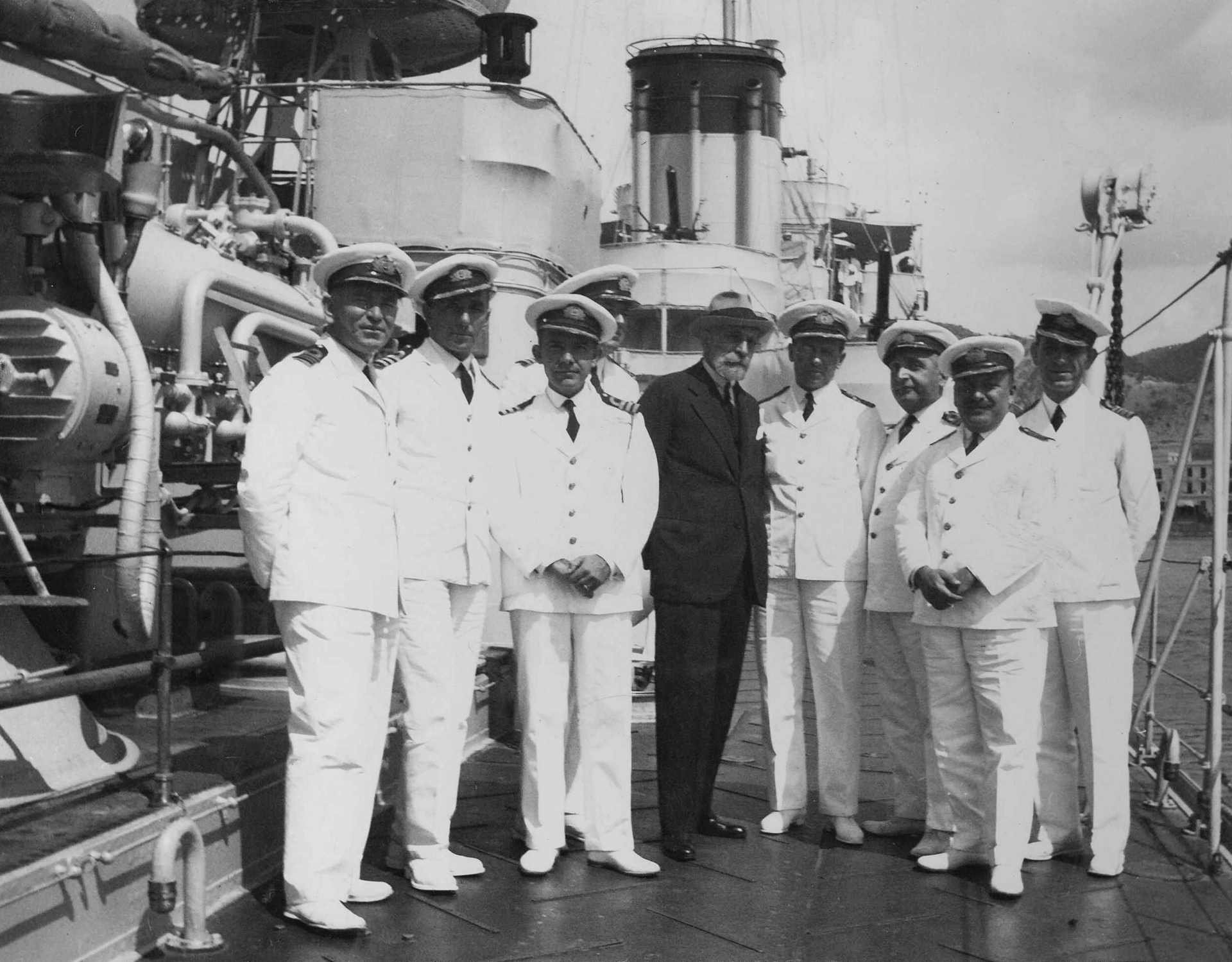 Αλέξανδρος Σακελλαρίου – Από τα κινήματα του Μεσοπολέμου στον ναυτικό αγώνα κατά τον Β’ Παγκόσμιο Πόλεμο-4