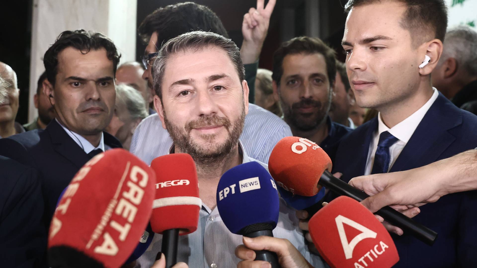 ΠΑΣΟΚ: Τα κλειδιά και οι αριθμοί για τον β’ γύρο – Τι εκτιμούν αναλυτές, τι έδειξαν οι δημοσκοπήσεις-3