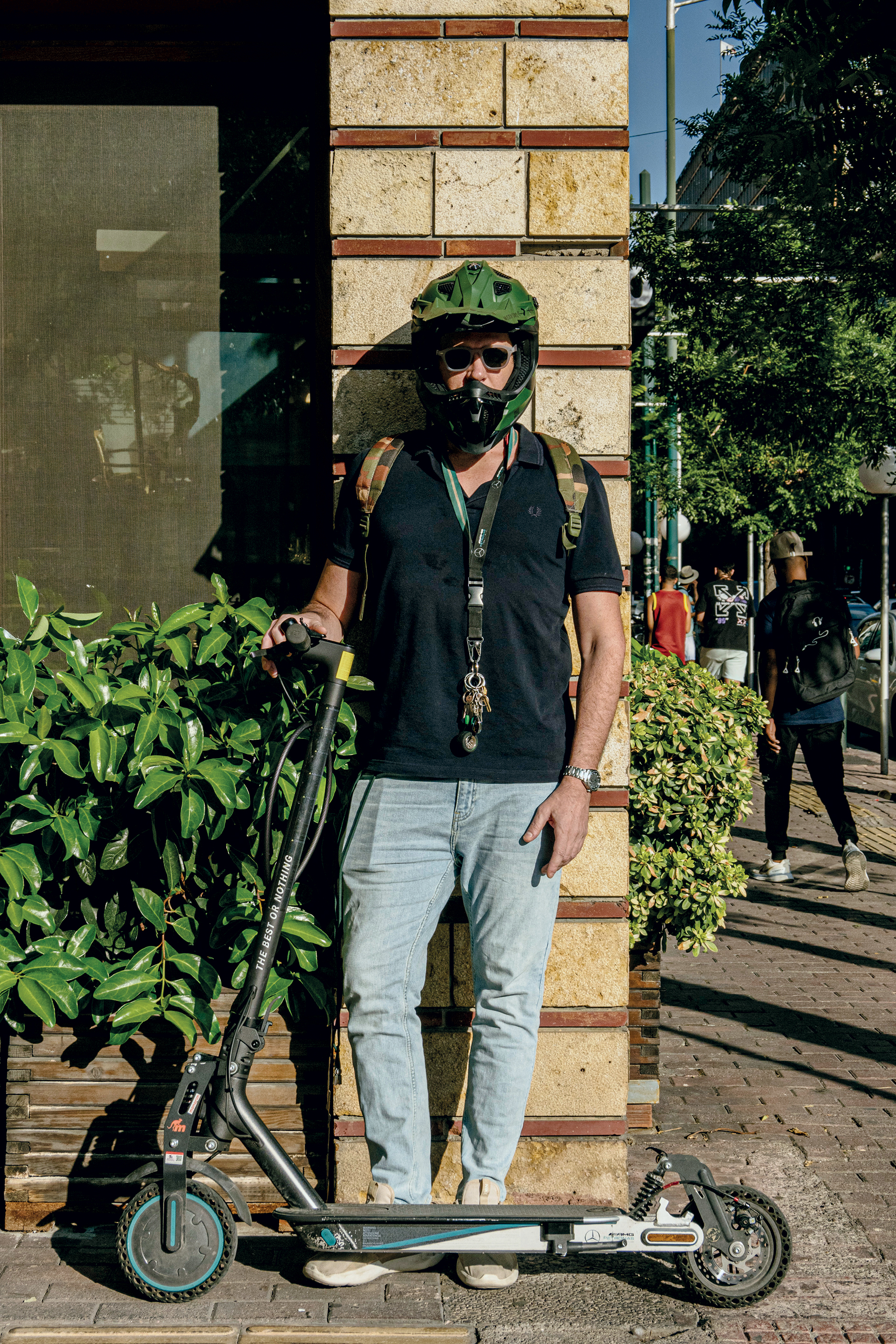 Κάνοντας πατίνι στους δρόμους της Αθήνας-1