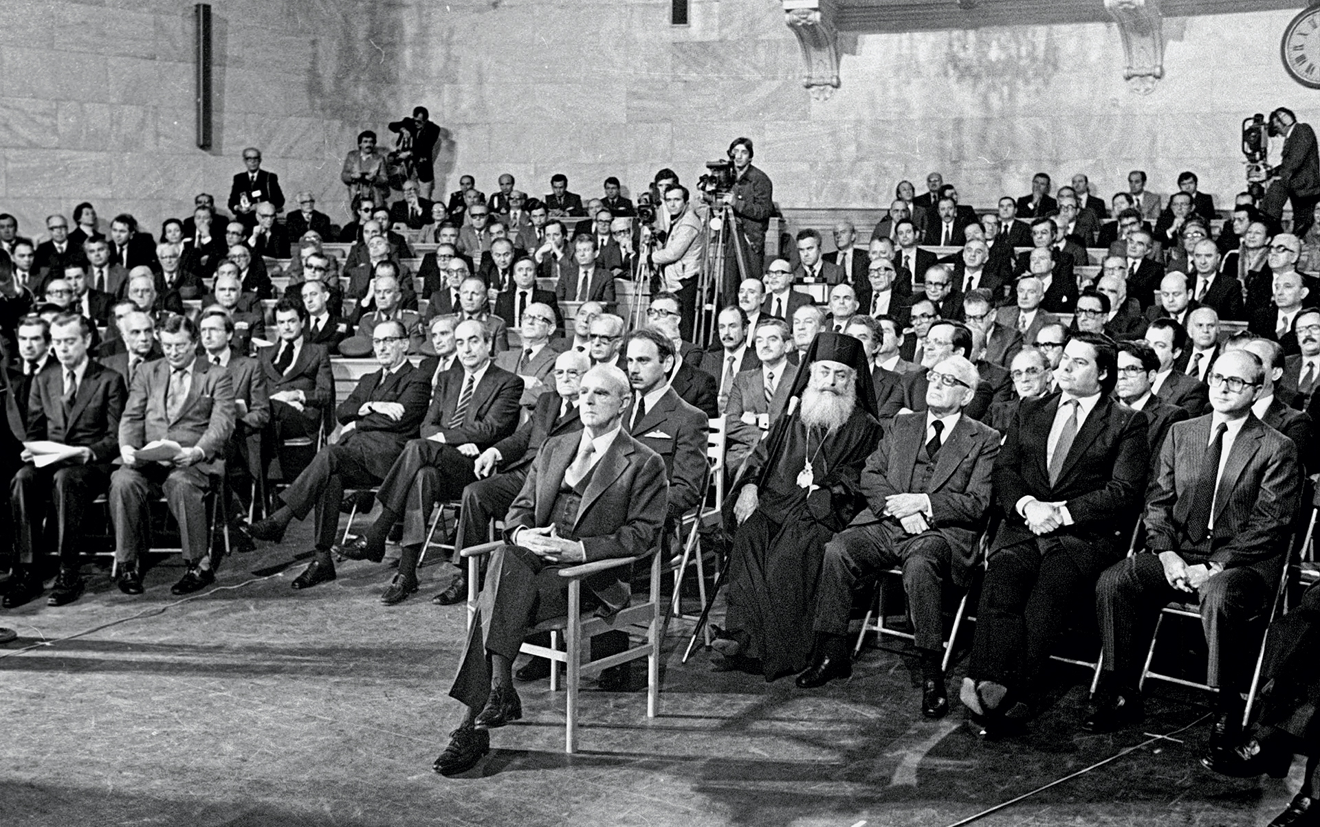 Νέα Δημοκρατία: 50 χρόνια, 24 σταθμοί-2