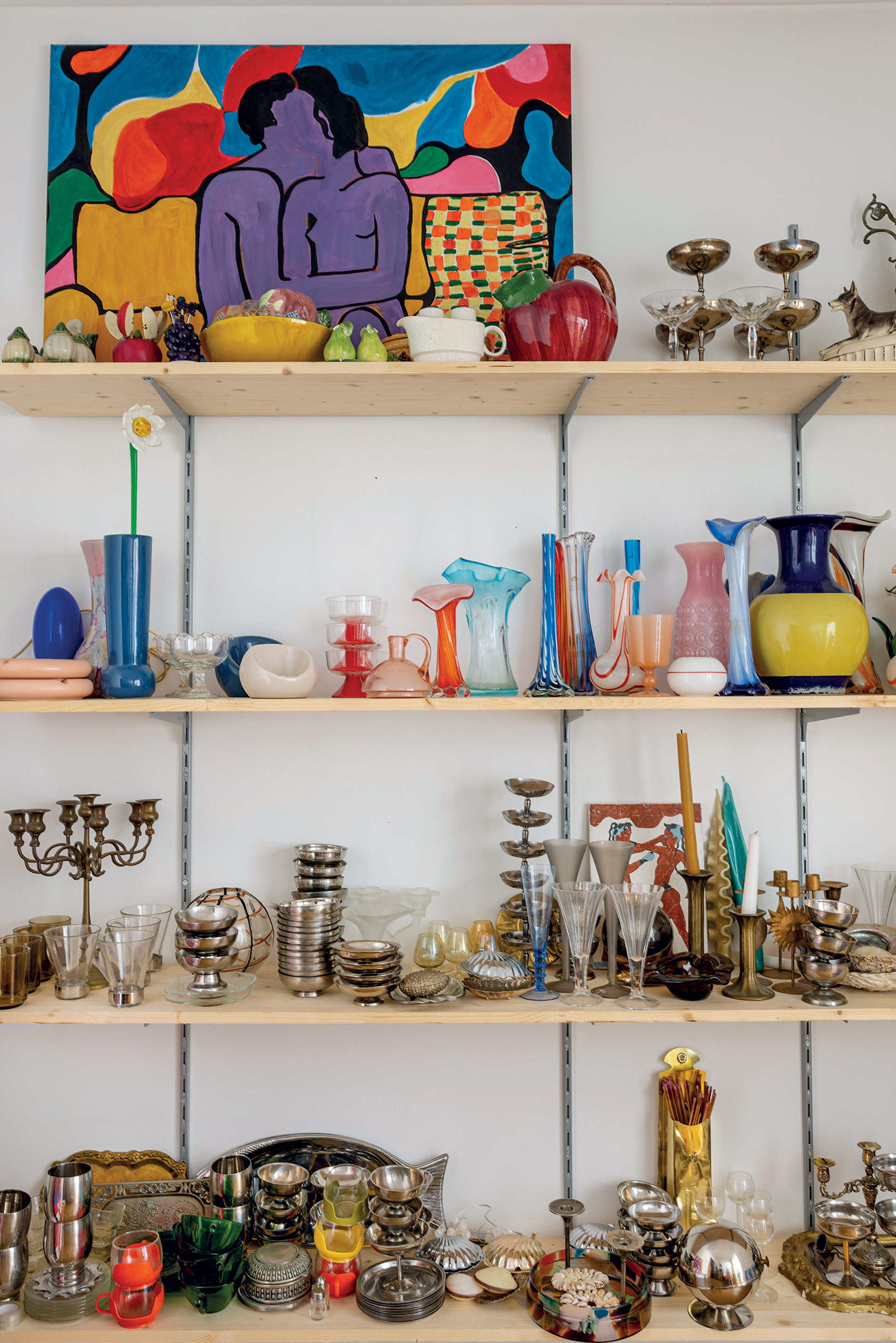 Ενα διαμέρισμα γεμάτο «θησαυρούς» στον Νέο Κόσμο-3